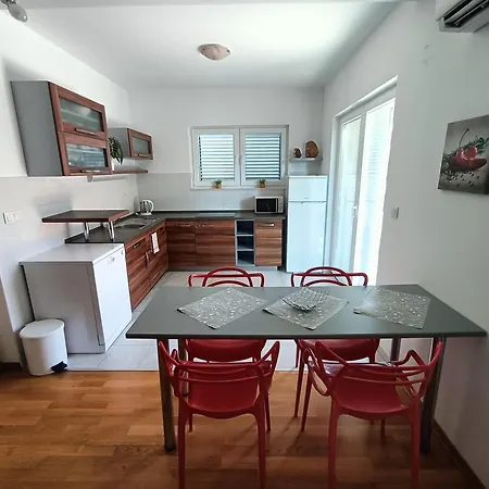 Appartement Lucia *